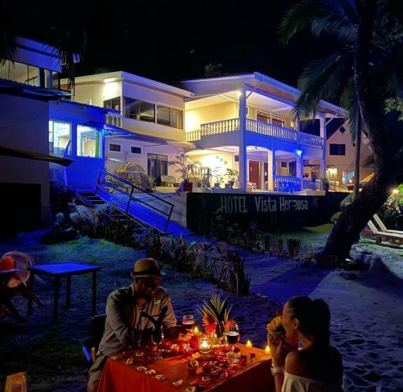 Четырехместный Номер Стандарт Вид на Море, Beachfront Vista Hermosa