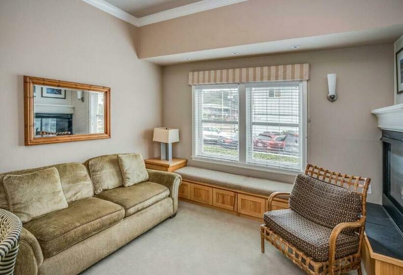 Люкс, Cannon Beach Hotel Collection