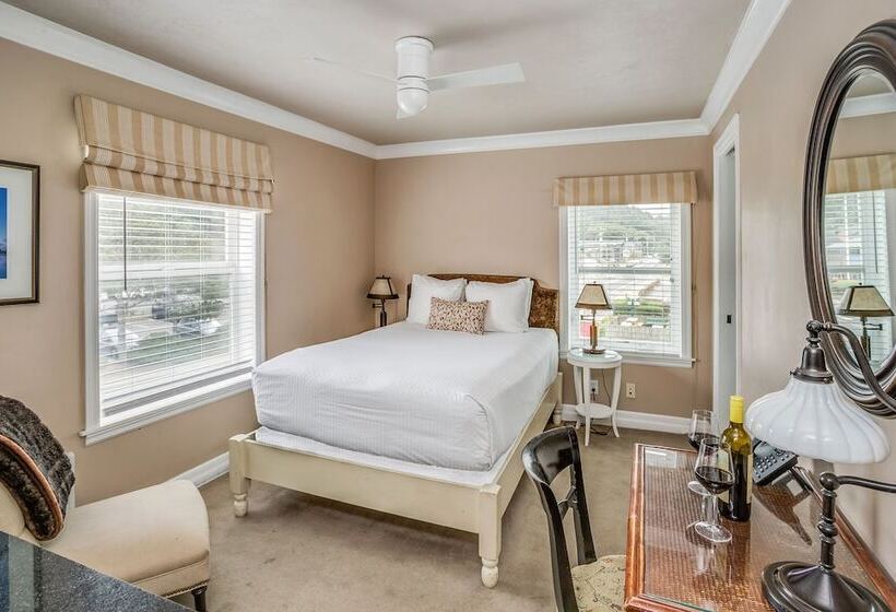 Номер Стандарт, Cannon Beach Hotel Collection