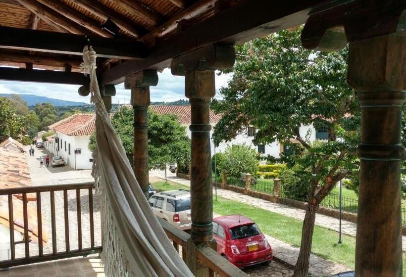 Люкс Повышенной Комфортности, Plazuela De San Agustín
