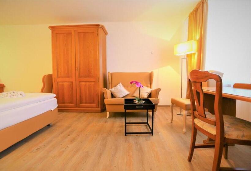 家庭套房, Parkhotel Forsthaus