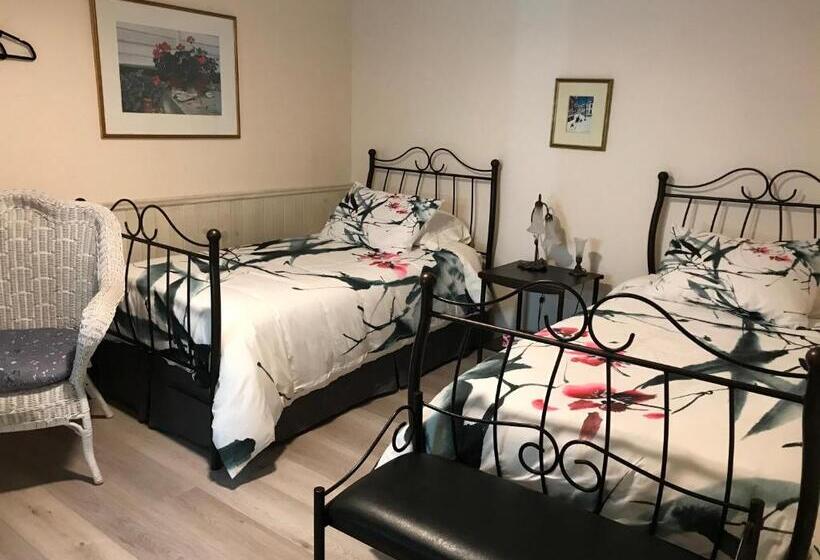스탠다드 룸, Auberge Du Sault à La Puce