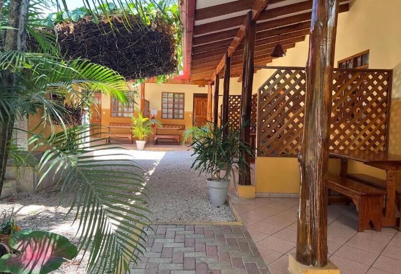 Студия Стандарт, Cabinas El Colibri