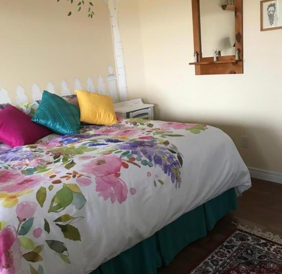 带大床的标准间, Golden Pathways Retreat And B&b
