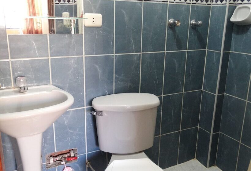 Номер Стандарт, Presidente Inn   Hostel