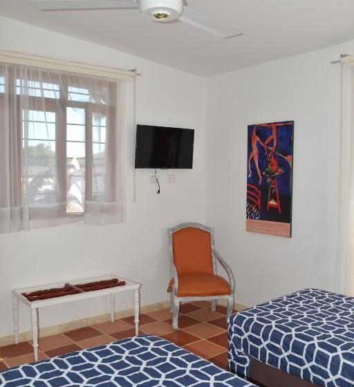 Chambre Standard Vue Piscine, Casa Crespo