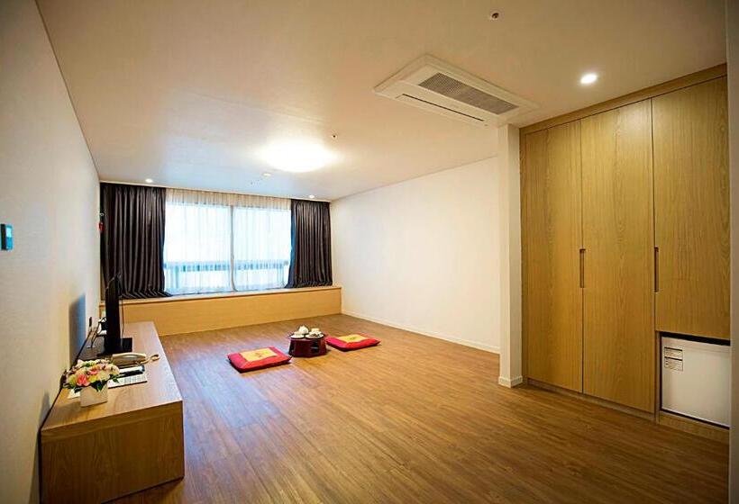 Номер Стандарт, Best Western Jeju
