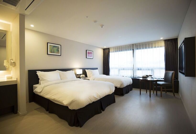 Номер Deluxe, Best Western Jeju