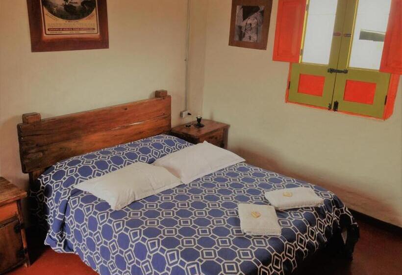 Habitación Estándar, Viajero Salento Hostel