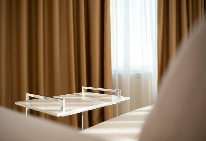 디럭스 스위트, Bruxelles Guesthouse Craiova