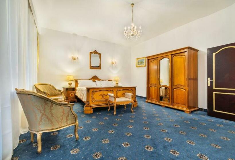 高级套房, Aurelius Imparatul Romanilor Hotel & Spa