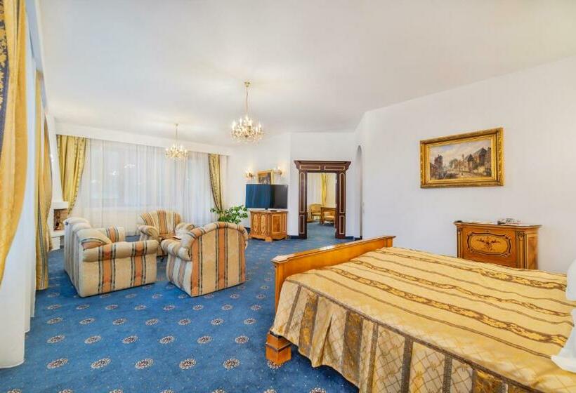 سوئیت پریمیوم, Aurelius Imparatul Romanilor Hotel & Spa