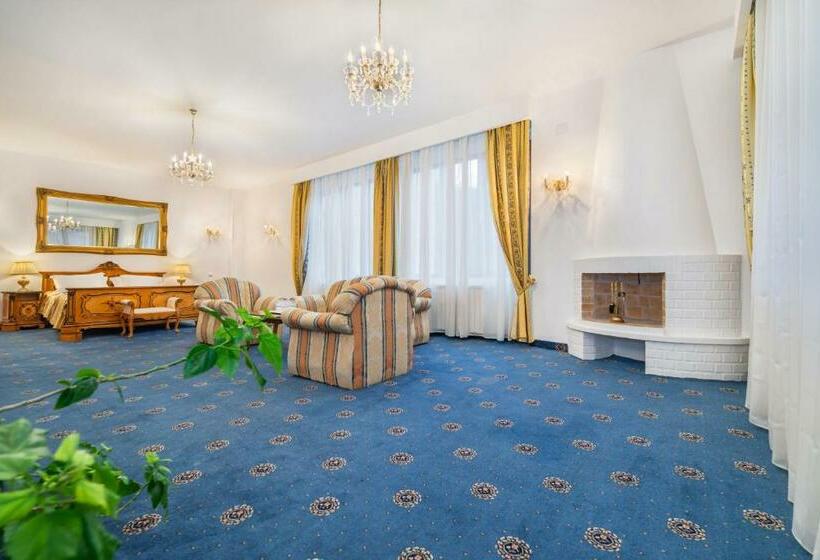 高级套房, Aurelius Imparatul Romanilor Hotel & Spa