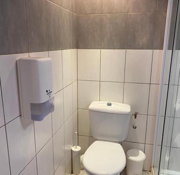 Номер Комфорт, Logis Hôtel La Chaumière