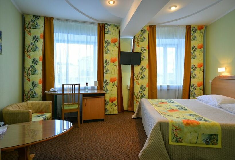 Номер Стандарт, Mayak   Om Building