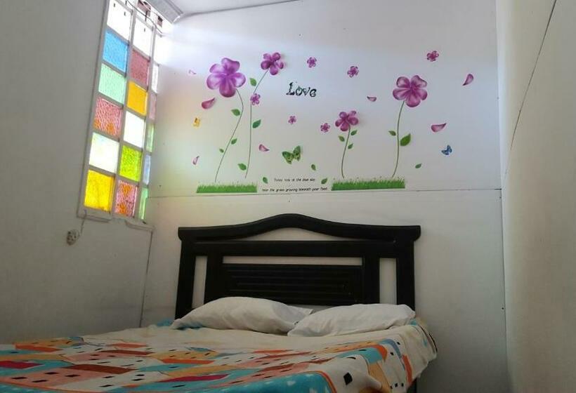 Номер Стандарт Индивидуальный, Hostal Balcony