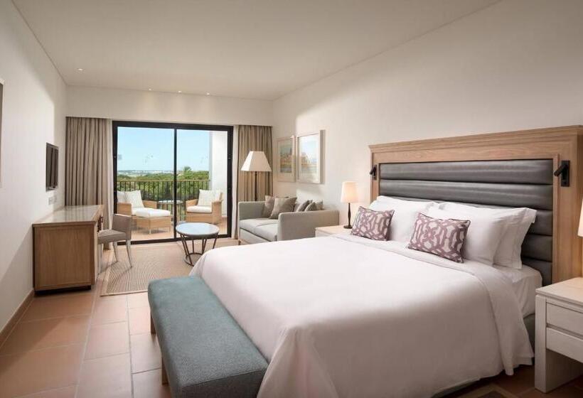 Полулюкс, Pine Cliffs Ocean Suites, A Luxury Collection Resort & Spa, Algarve