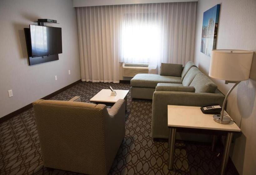 Люкс Кровать Кинг, Best Western Premier Nyc Gateway