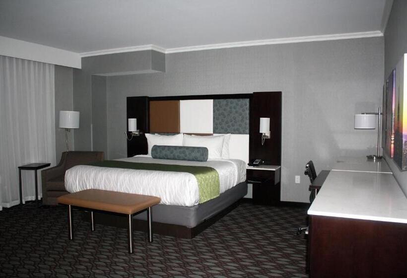 Номер Стандарт, Best Western Premier Nyc Gateway