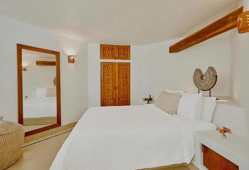 スイート, La Villa Luz