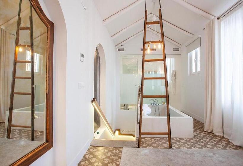 Suite Deluxe, Madinat