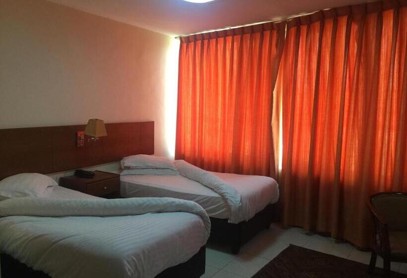 اتاق راحتی, Zaina Plaza