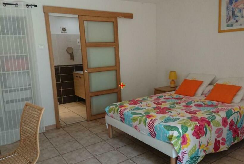 Номер Стандарт, Chambres D Hôtes  Le Pré Aux ânes