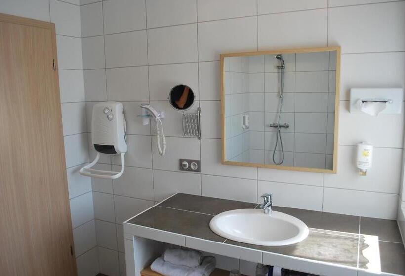 Четырехместный Номер Стандарт, Chambres D'hôtes Les Vignes