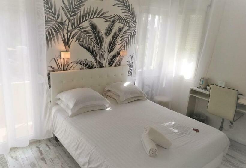 스탠다드 발코니 룸, Les Jardins De Bormes, Sauna & Jacuzzi