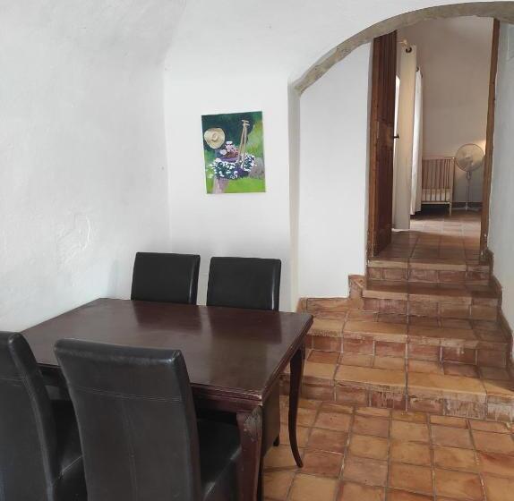 Апартаменты 1 Спальня Нижний Этаж, Logis Hôtel Restaurant Gîte La Bastide Du Vébron