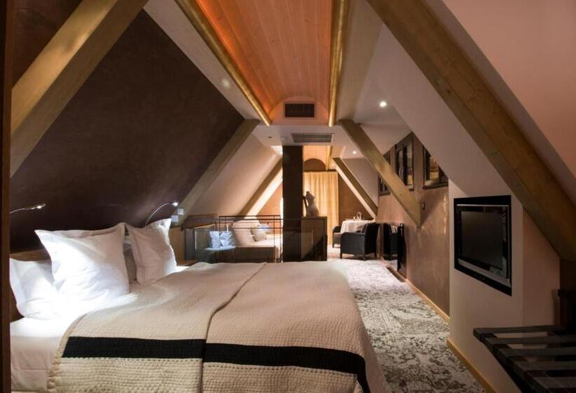 Полулюкс, Hôtel Le Moulin