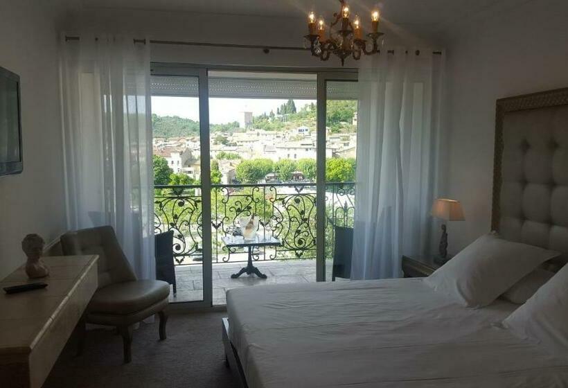 Номер Комфорт, Hôtel Les Deux Lions