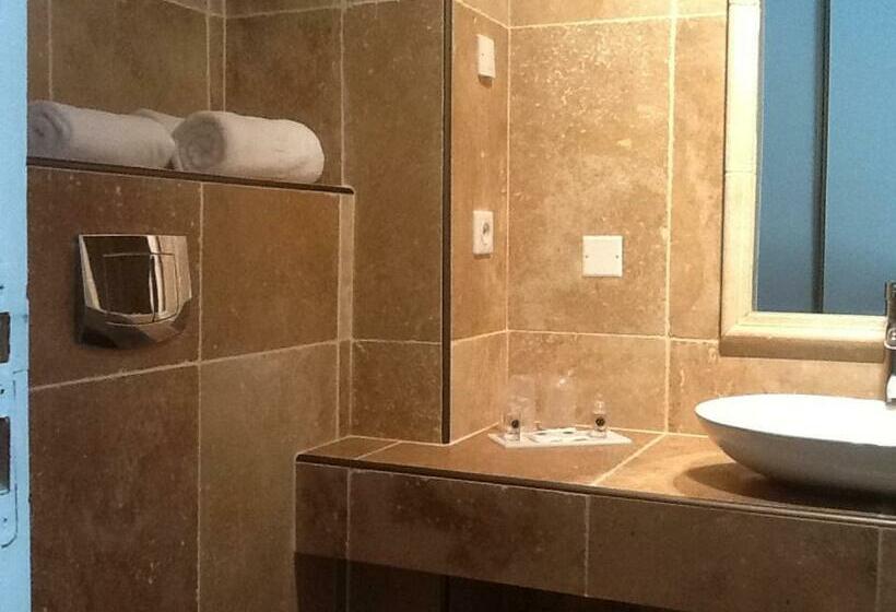 Номер Superior, Hôtel Les Deux Lions