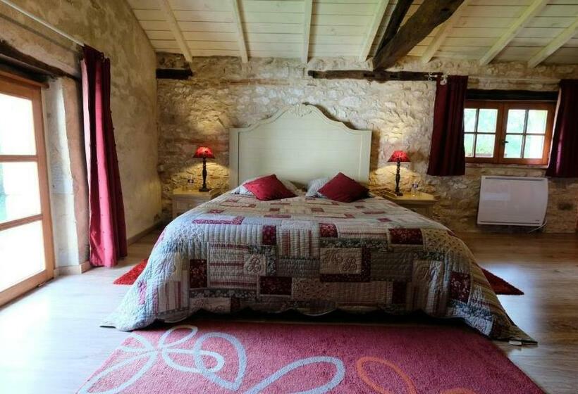 Номер Стандарт Трехместный, Domaine Les Miquels