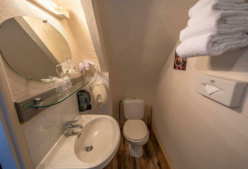 Номер Стандарт, Auberge De Kerveoc H