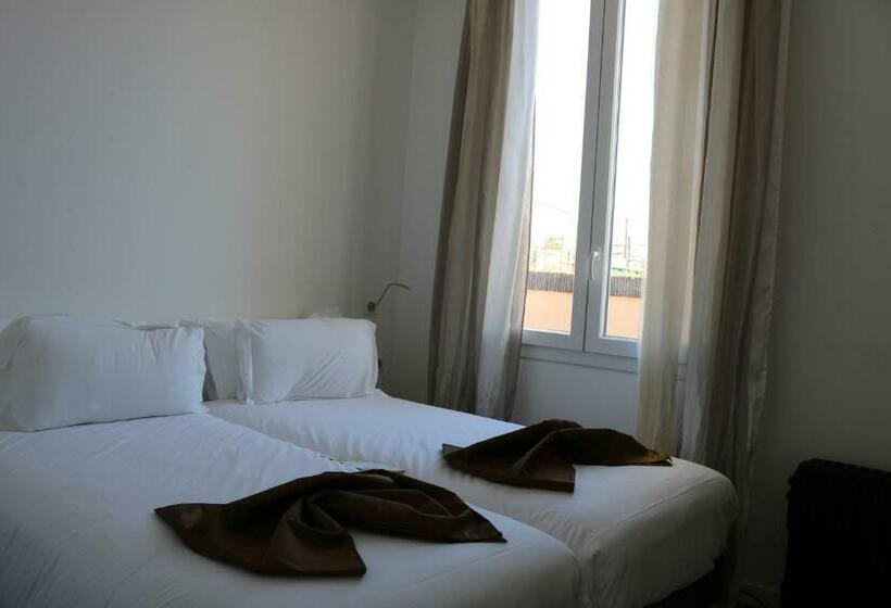 Семейный Номер, Hôtel Du Bord De Mer Le Vanillé
