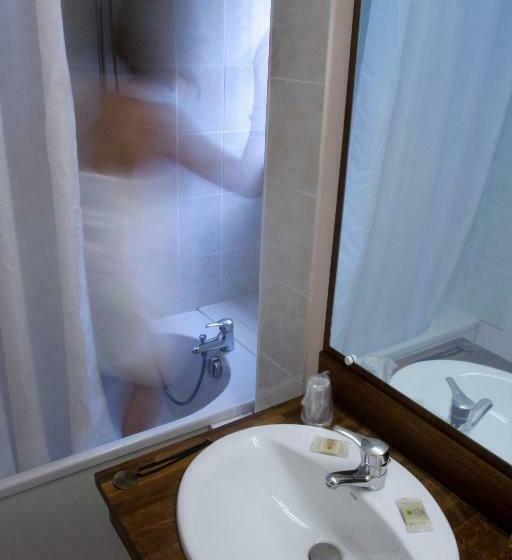 Cameră Triplă Standard, Le Relais Du Canalou