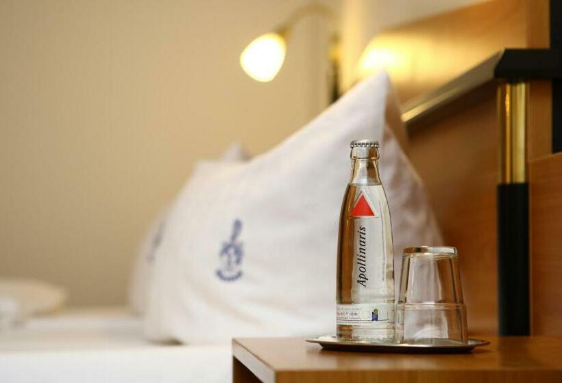 غرفة كلاسيكية فردية, Restaurant Wanders