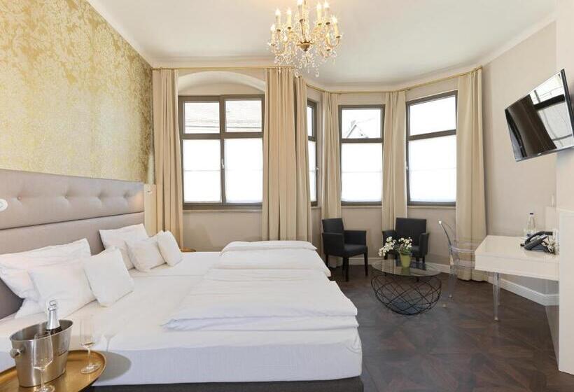 Полулюкс Повышенной Комфортности, Lodner Hotel Drei Mohren