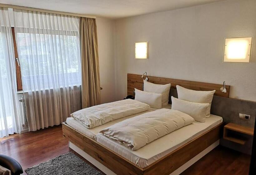 Номер Стандарт с Балконом, Landhotel Rebstock