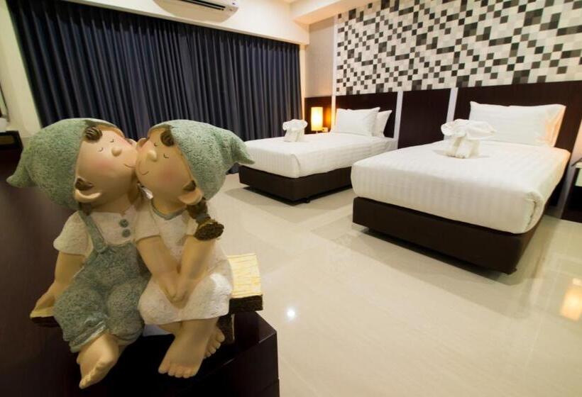 غرفة ديلوكس, Som O House