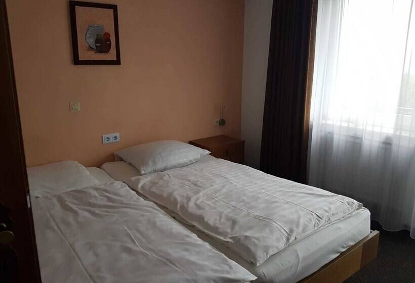 Номер Стандарт, Zur Fredeburg
