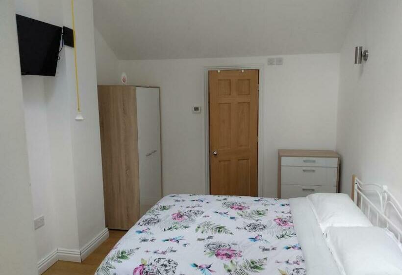 Стандартный Номер Кровать Кинг, Brook Barn B&b