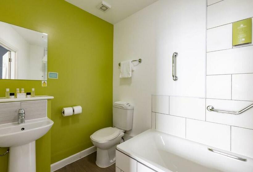 Номер Стандарт, Imperial Hotel Tenby