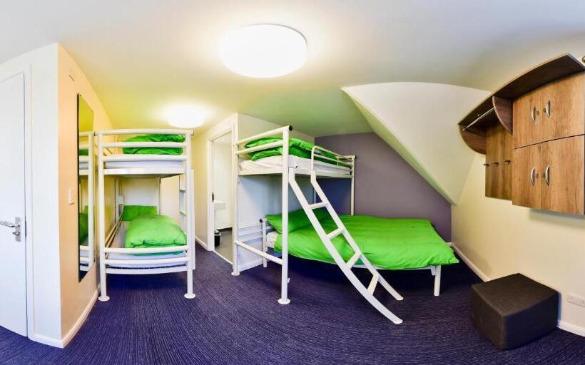 Семейный Номер, Yha Treyarnon Bay
