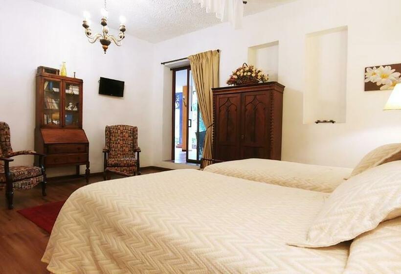 חדר סטנדרט נוף לגינה, Casa Montalvo Bed & Breakfast