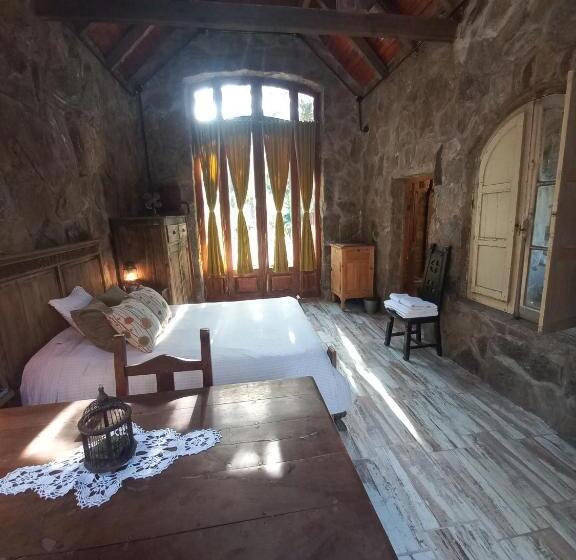 오두막, Casita De Piedra B&b