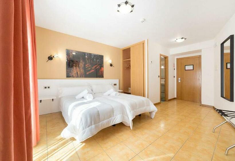 Habitación Estándar, Stellae Luscofusco