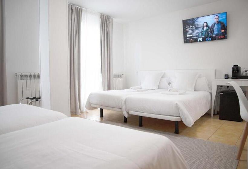 Habitación Cuádruple Estándar, Stellae Luscofusco