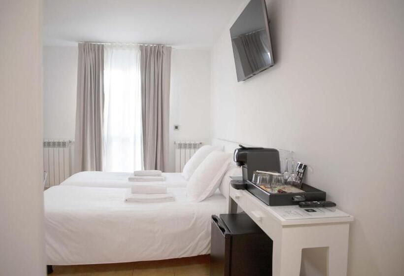 Habitación Cuádruple Estándar, Stellae Luscofusco